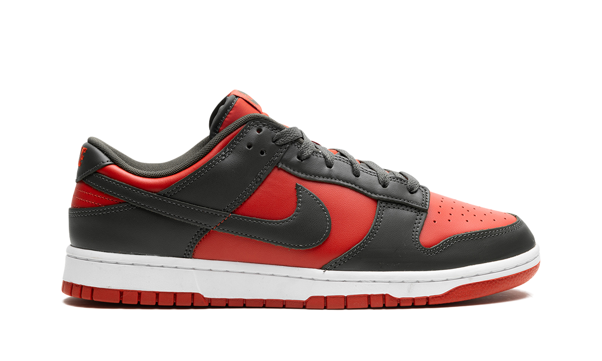 Dunk Low "Mystic Red"