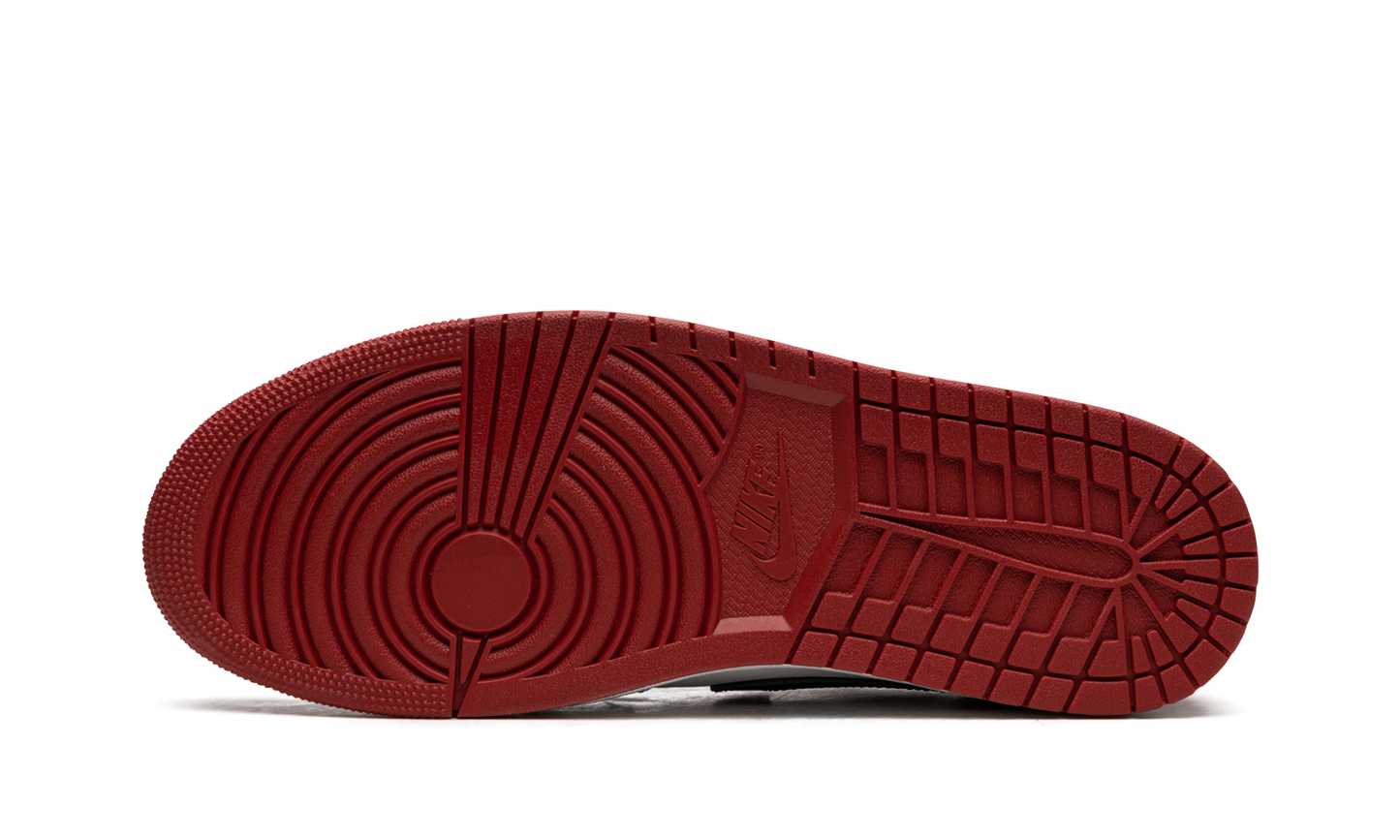 Air Jordan 1 Low OG "Black Toe 2023"