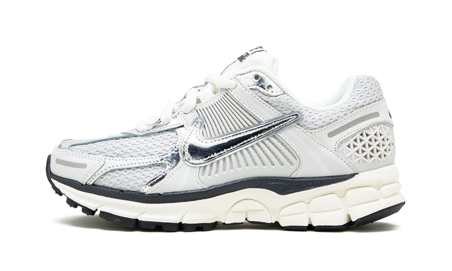 VOMERO 5 MNS WMNS "Photon Dust"