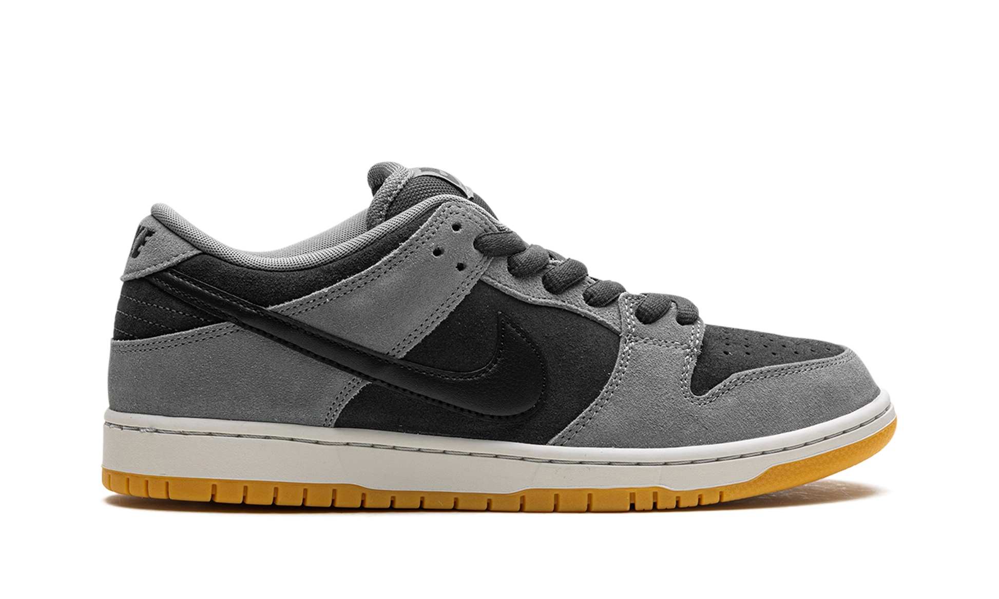 SB Dunk Low "Dark Smoke Grey"