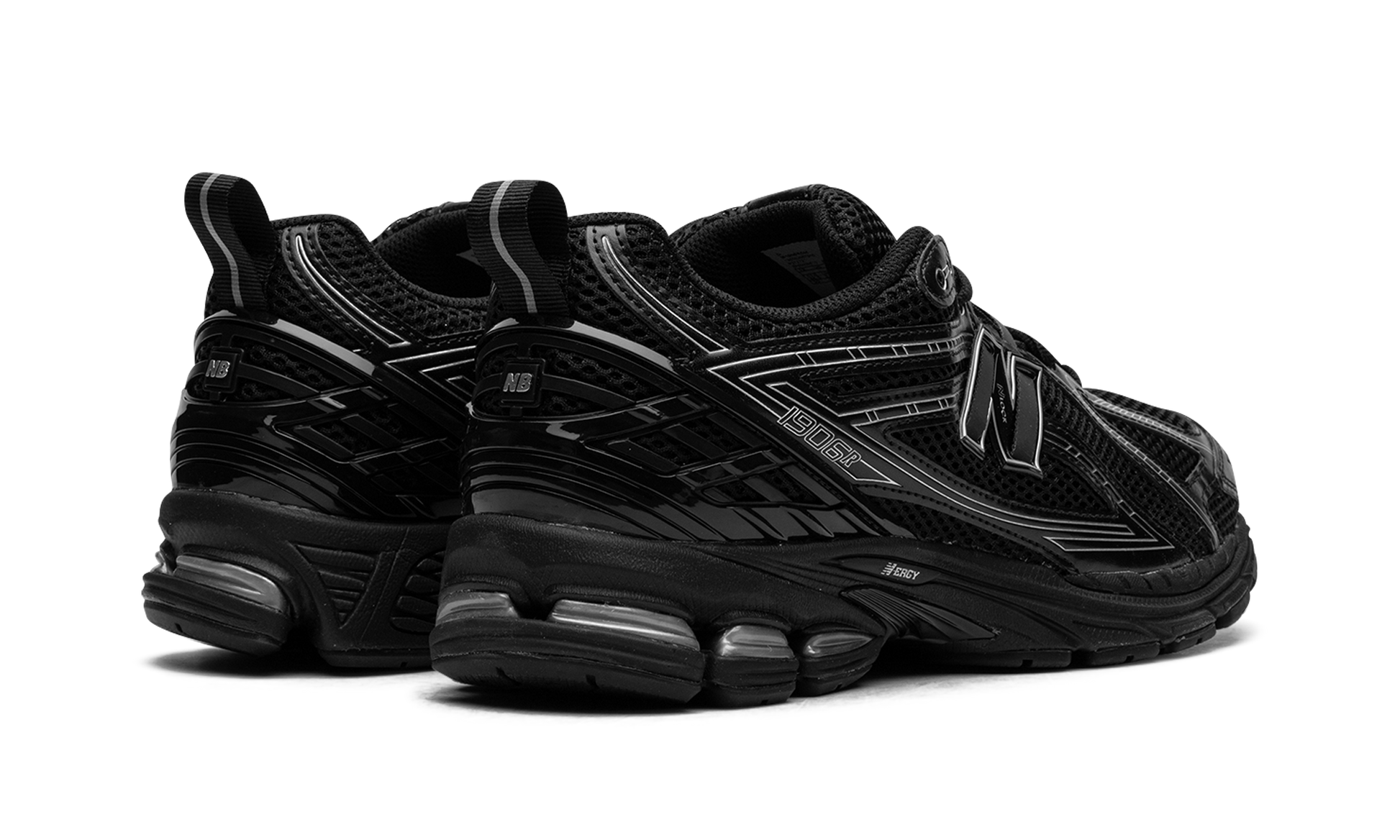 1906R "Black / Silver"