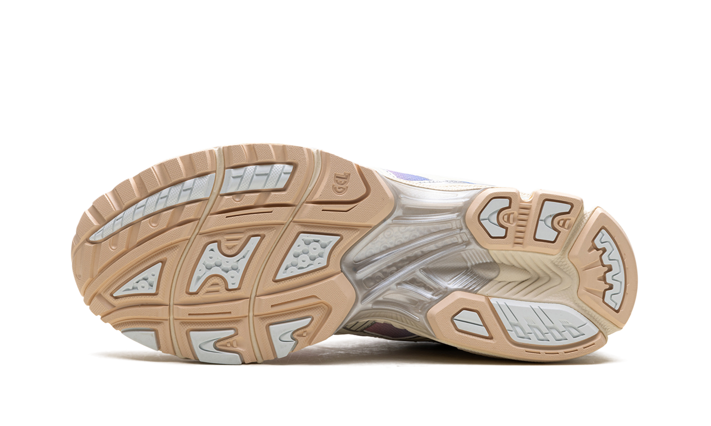 Gel-Kayano 14 WMNS "Baked Pink Cream"