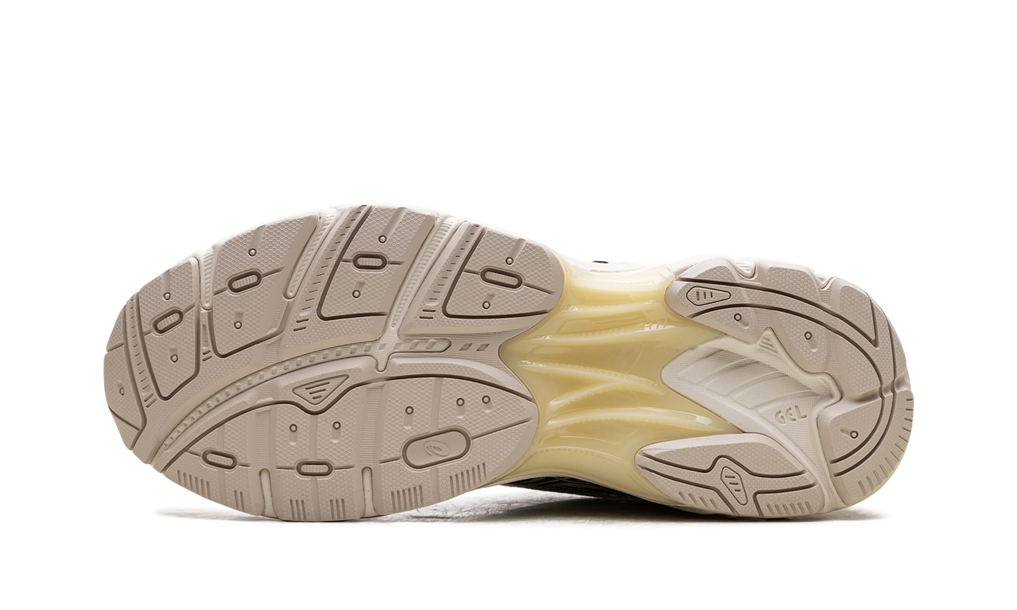 GT-2160 Above the Clouds "White Pure Silver"