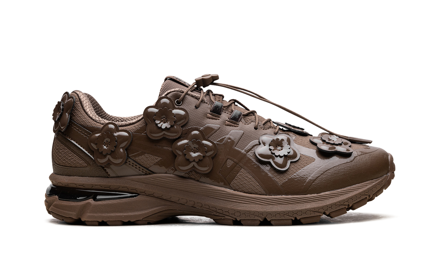 Gel-Terrain "Cecilie Bahnsen Sepia"