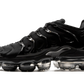 AIR VAPORMAX PLUS WMNS "Triple Black"