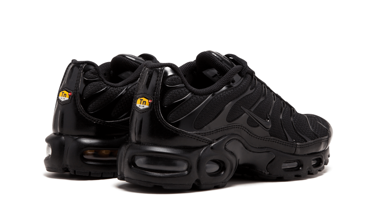 Air Max Plus "Triple Black"