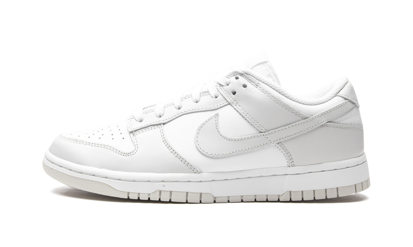 DUNK LOW WMNS "Photon Dust"