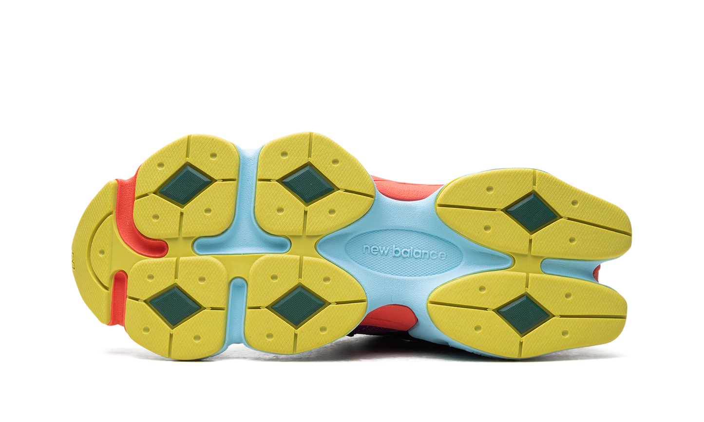 9060 "PURPLE FUCHSIA"