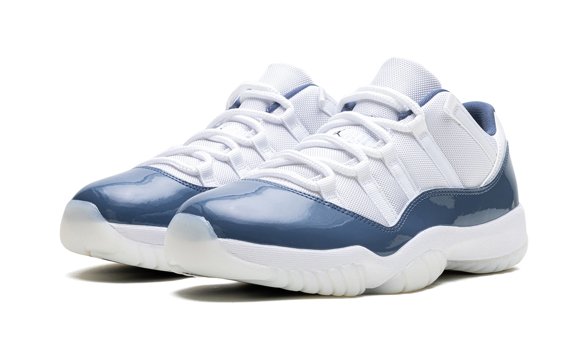 Jordan 11 Retro Low "Diffused Blue"