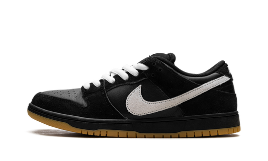 Dunk Low Pro SB "Black White Gum"