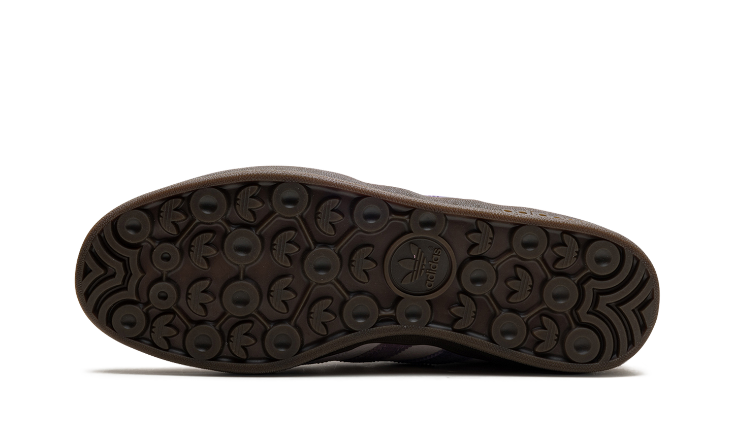 Gazelle Indoor "Kith - Classics Program - Ash Purple"