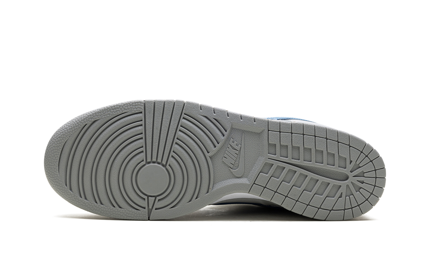 Dunk low "Silver Surfer"