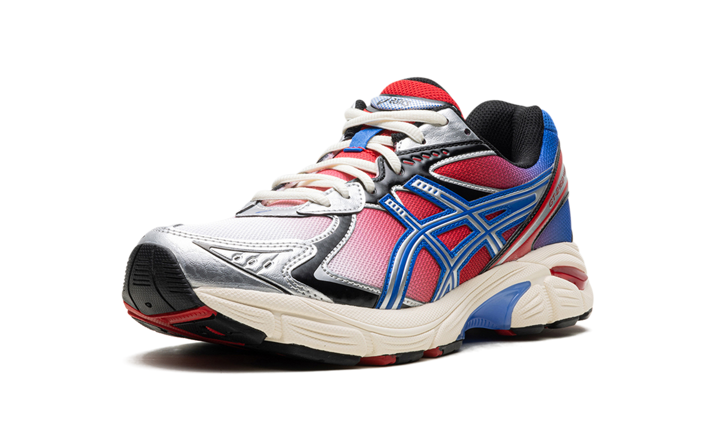 GT-2160 "KITH MARVEL VILLAINS SPIDER-MAN/VENOM PACK - NO CO"