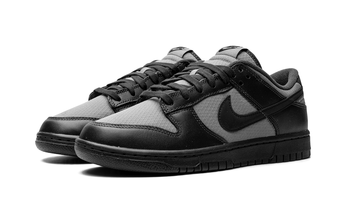 Dunk Low Retro SE "Off Noir Smoke Grey"