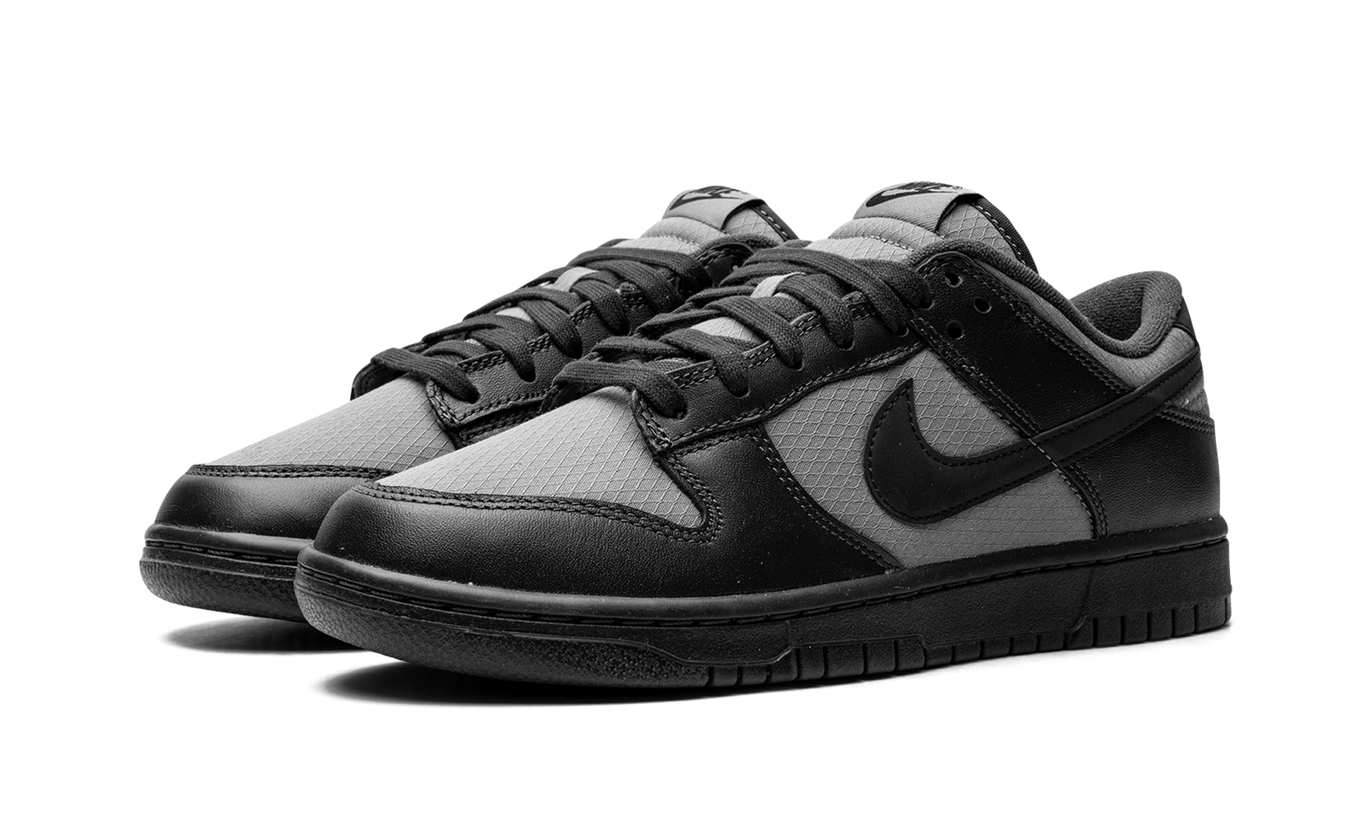 Dunk Low Retro SE "Off Noir Smoke Grey"