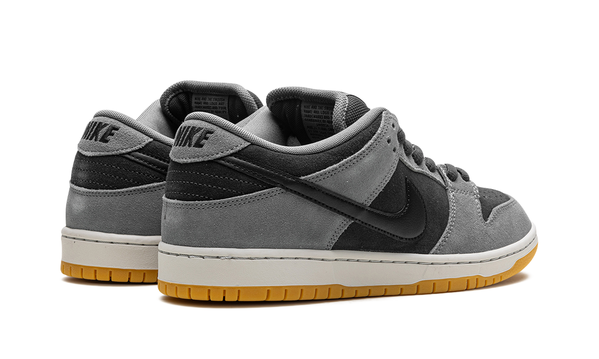 SB Dunk Low "Dark Smoke Grey"