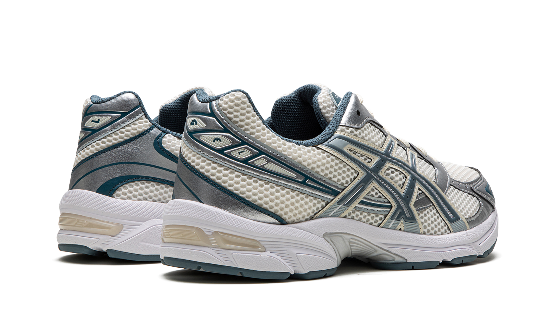 Gel-1130 "Cream / Ironclad"