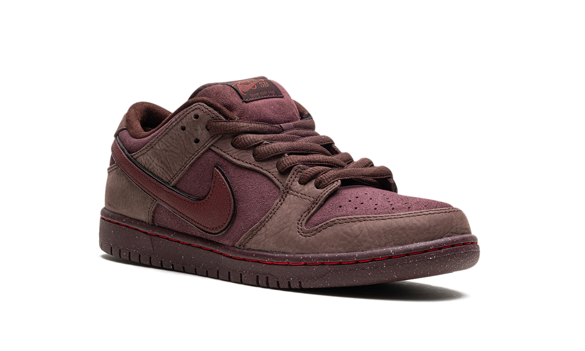 SB Dunk Low "City of Love"