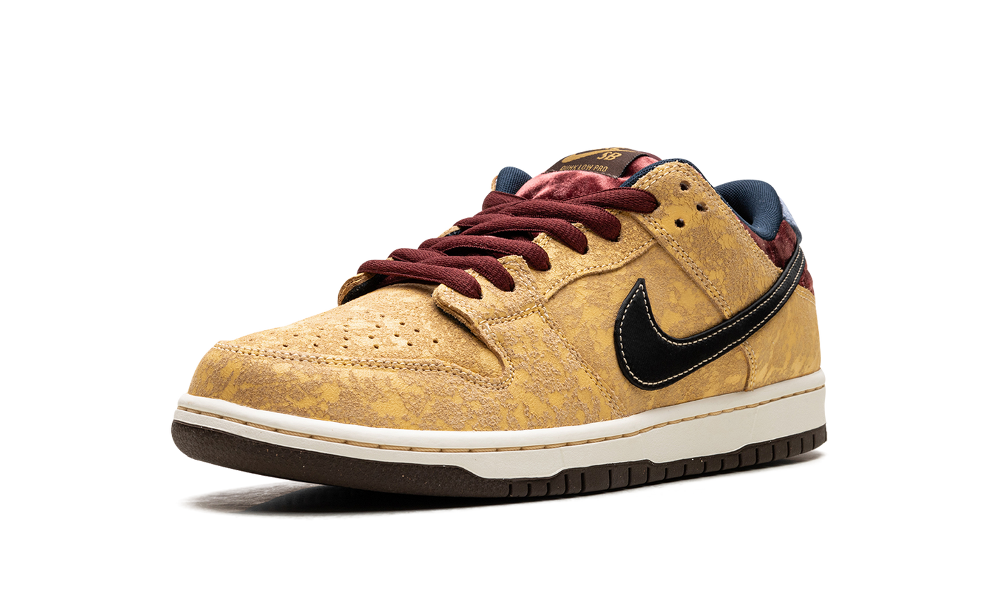 SB Dunk "City Of Cinema"