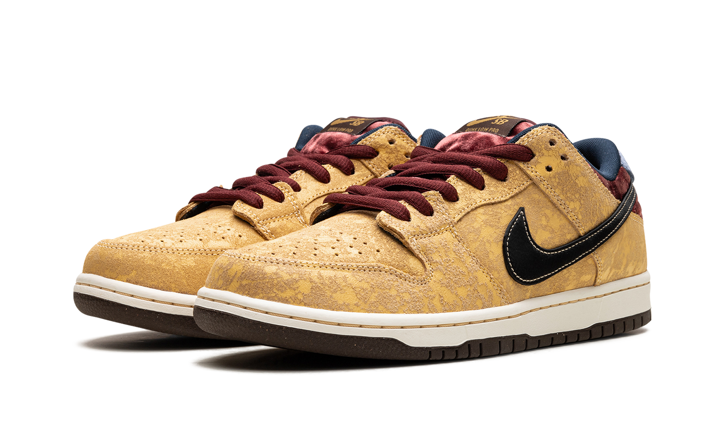 SB Dunk "City Of Cinema"