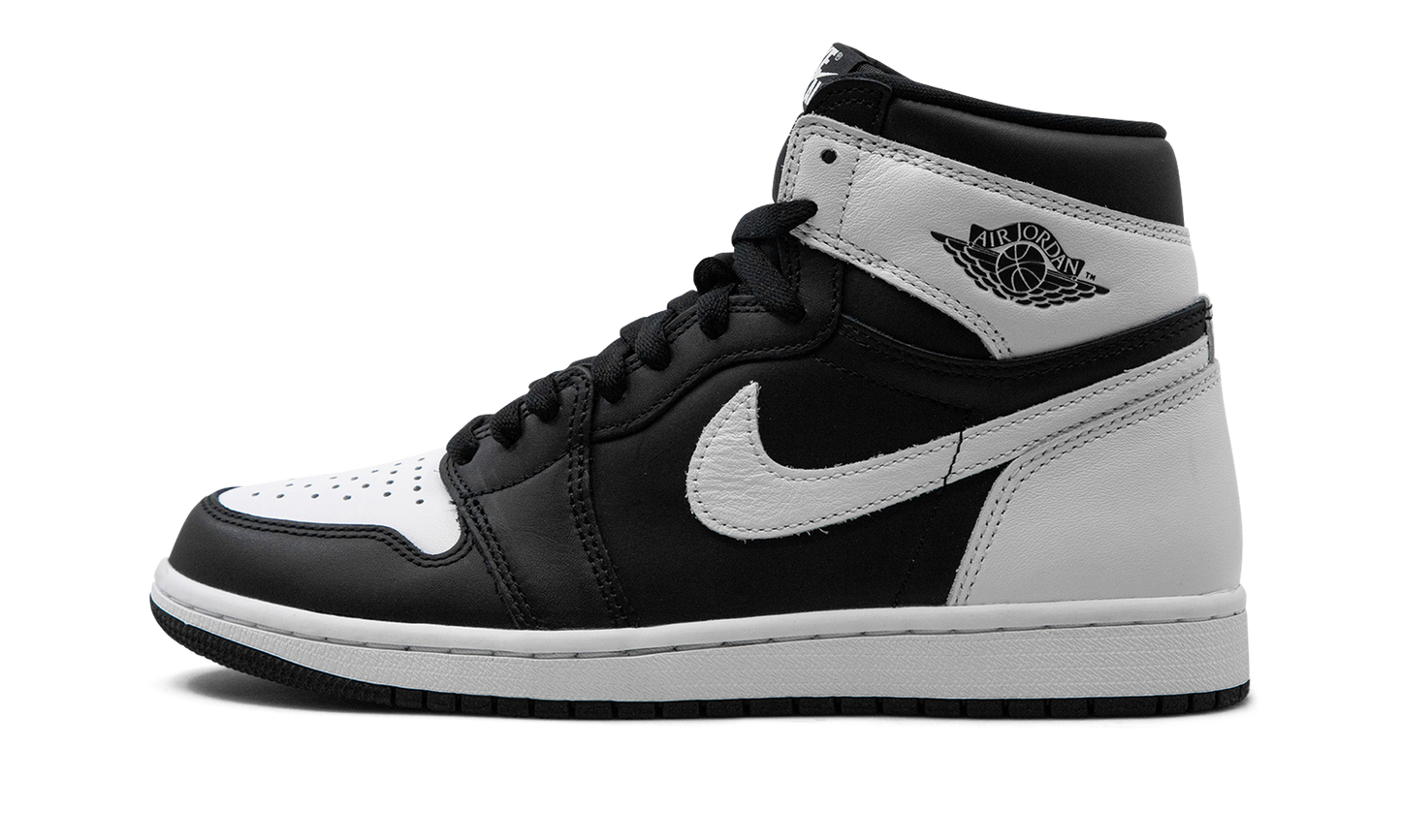 Air Jordan 1 Retro High OG "Reverse Panda"