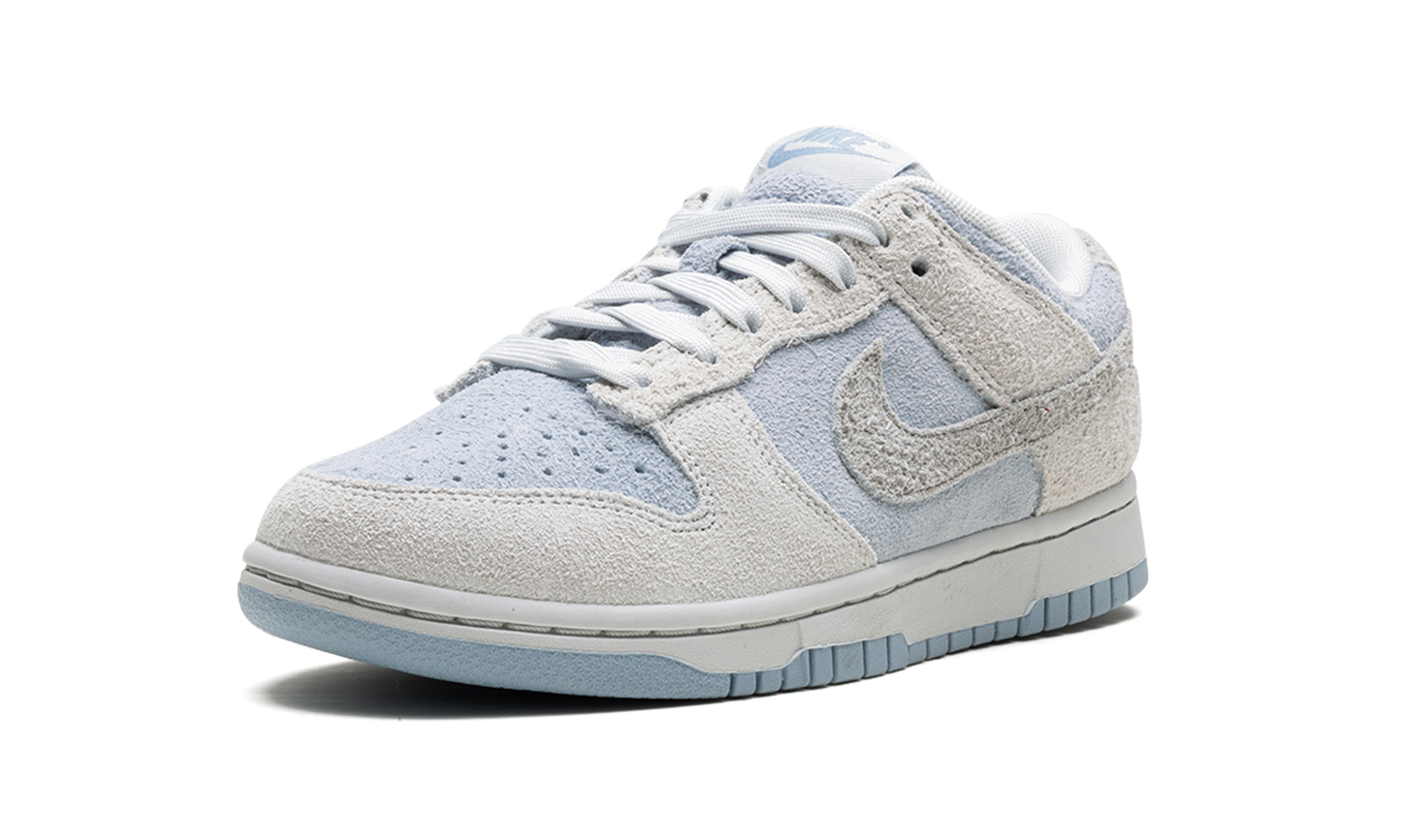 DUNK LOW WMNS "Suede - Photon Dust / Light Armory Blue"