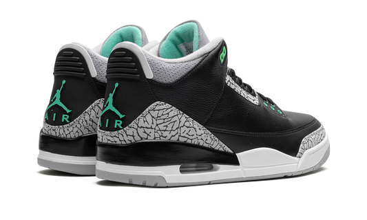Air Jordan 3 Retro "Green Glow"
