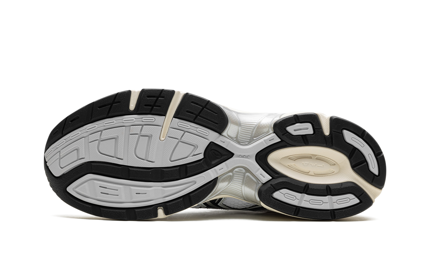 Gel 1130 "White / Cloud Grey"