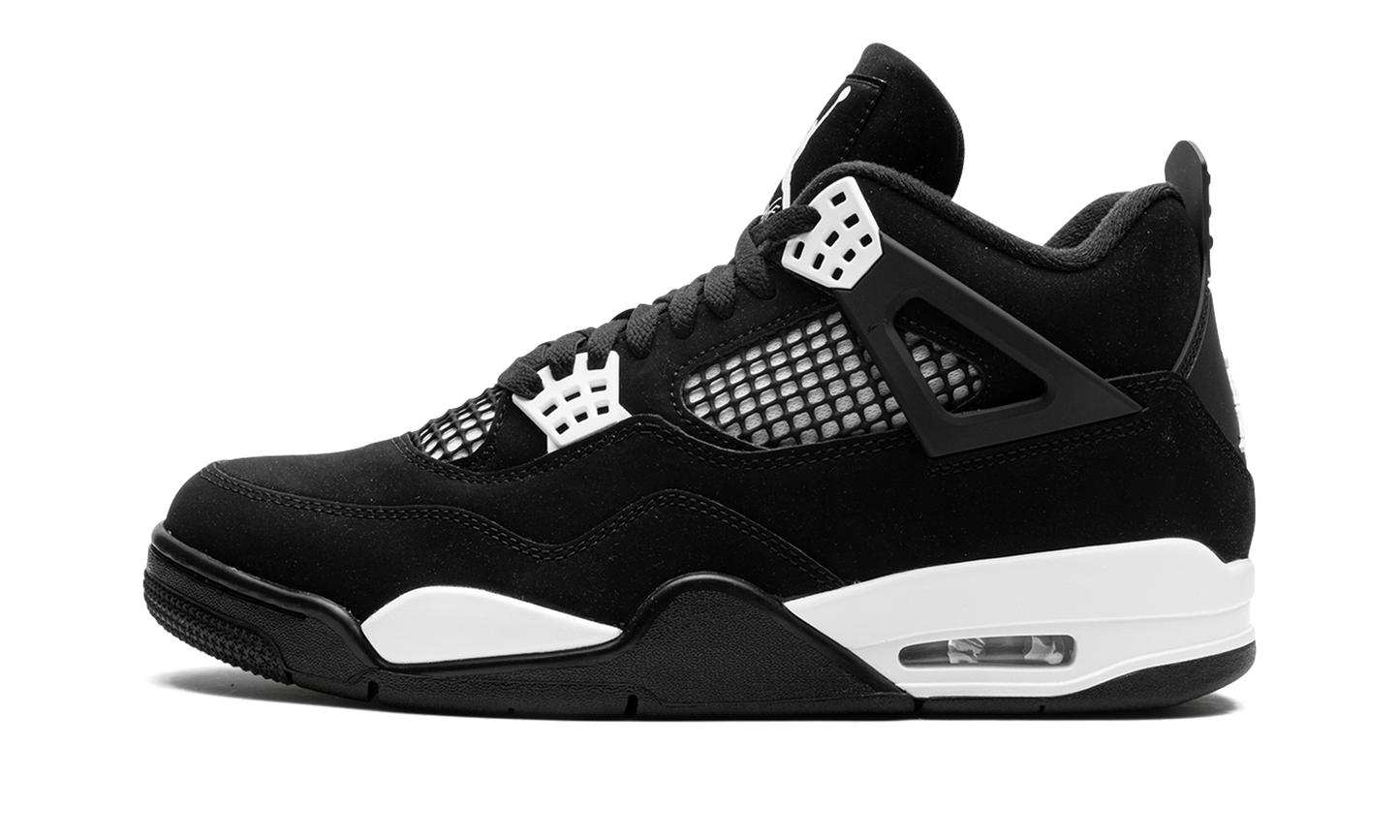 Air Jordan 4 "White Thunder"