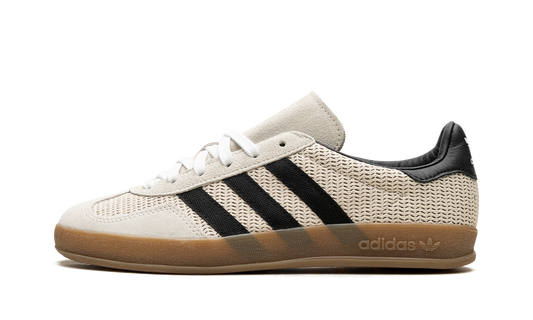 Gazelle Indoor "Aluminum / Core Black"
