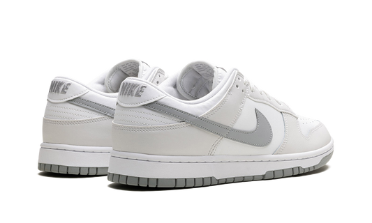 Dunk Low Retro "Summit White Light Smoke Grey"