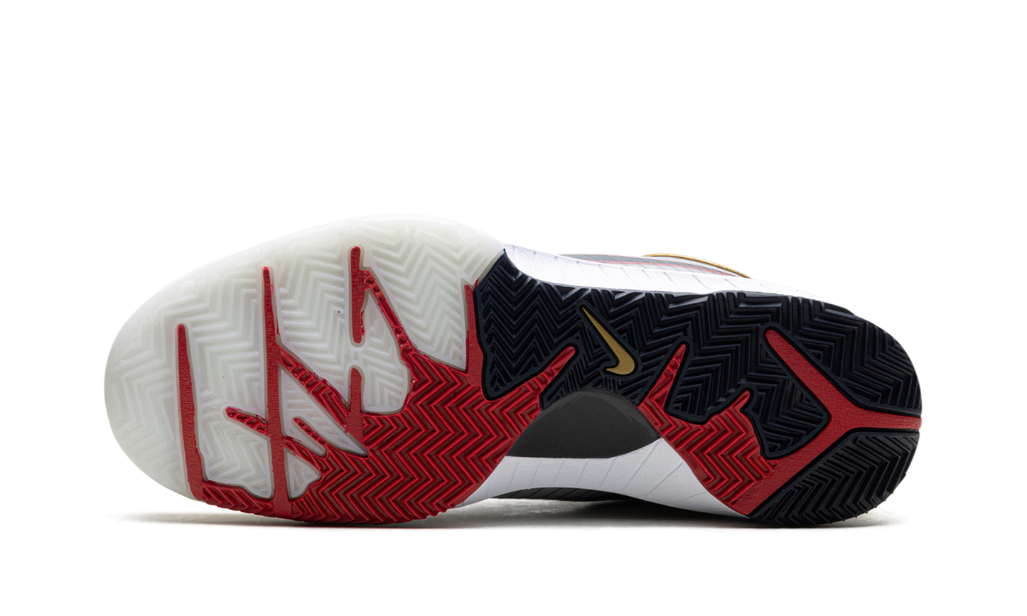 Zoom Kobe 4 "Gold Medal"