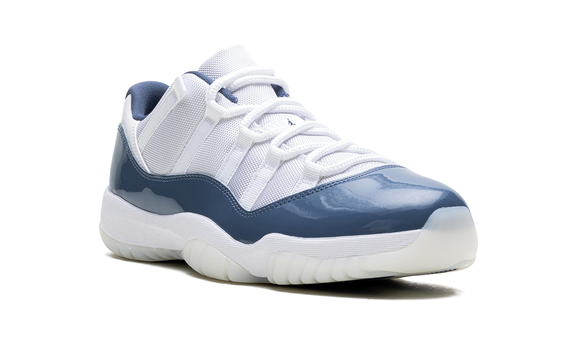 Jordan 11 Retro Low "Diffused Blue"