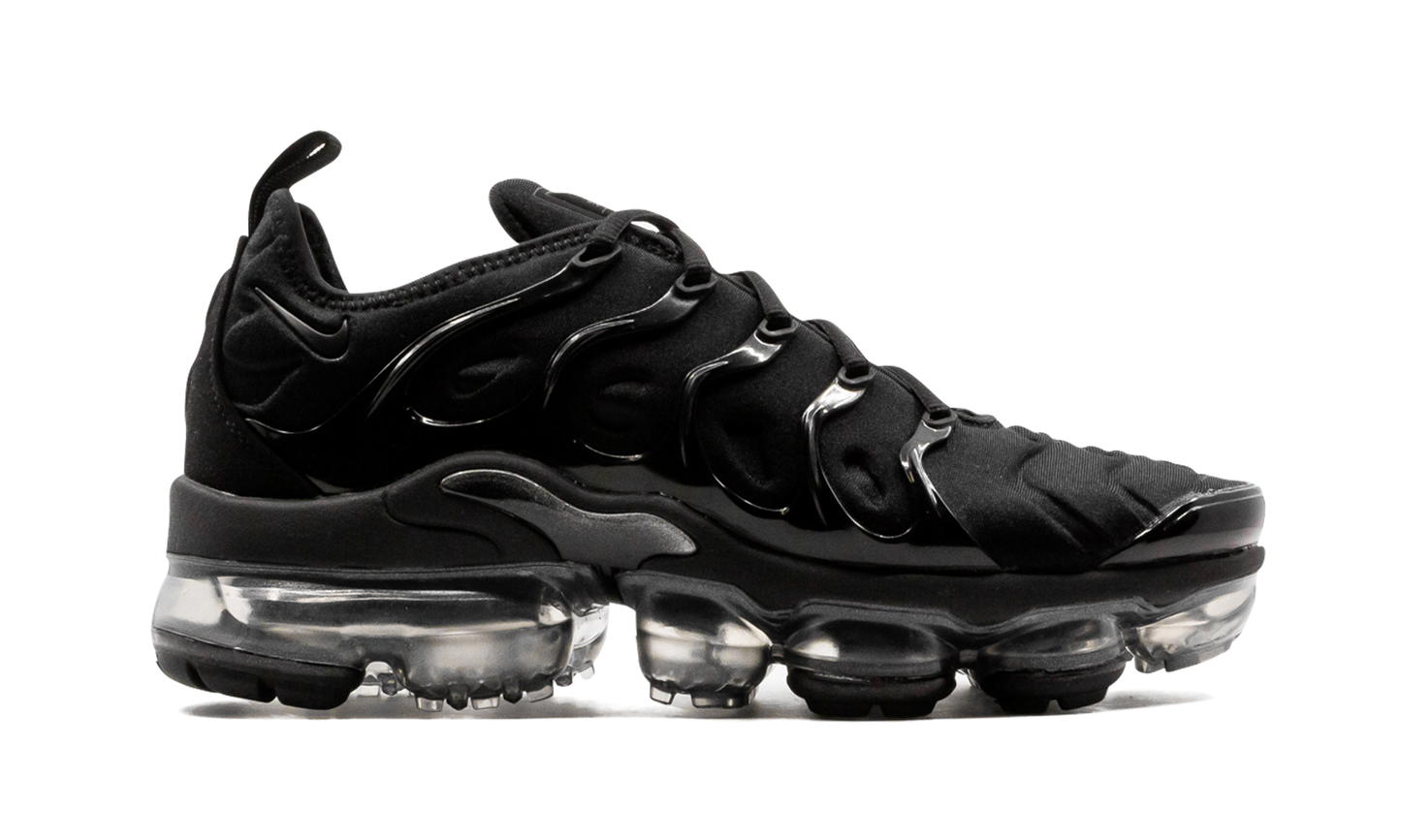 AIR VAPORMAX PLUS WMNS "Triple Black"