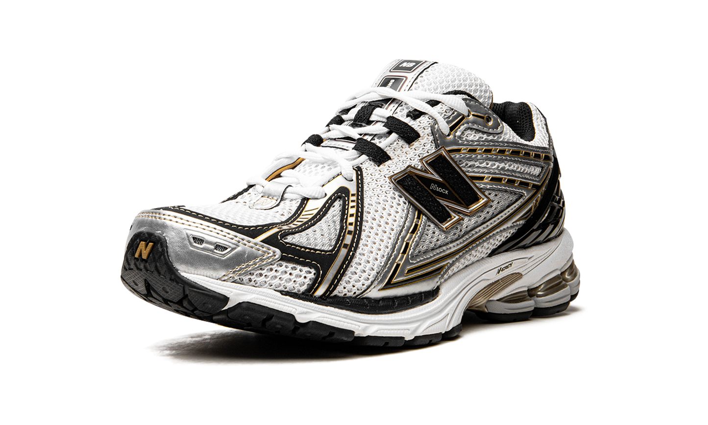 1906R "White / Gold"