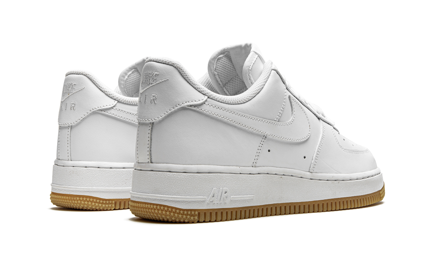 Air Force 1 Low '07 "White / Gum"