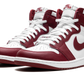 Air Jordan 1 Retro High OG "Team Red"
