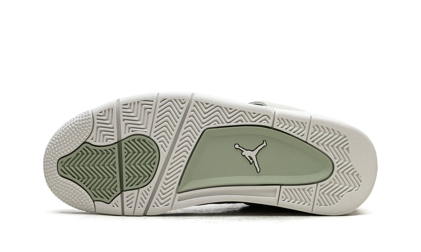 Air Jordan 4 WMNS "Abundance"