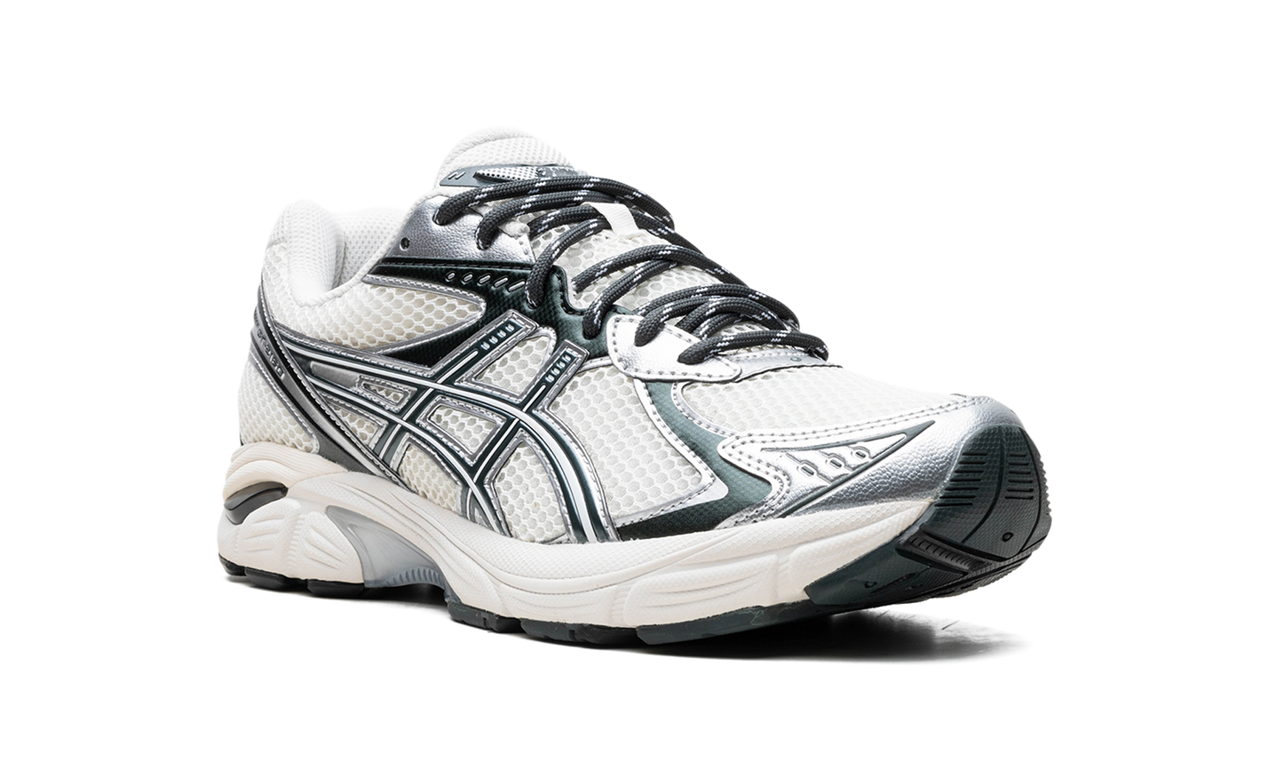 GT 2160 "Kith - Cream Scarab"