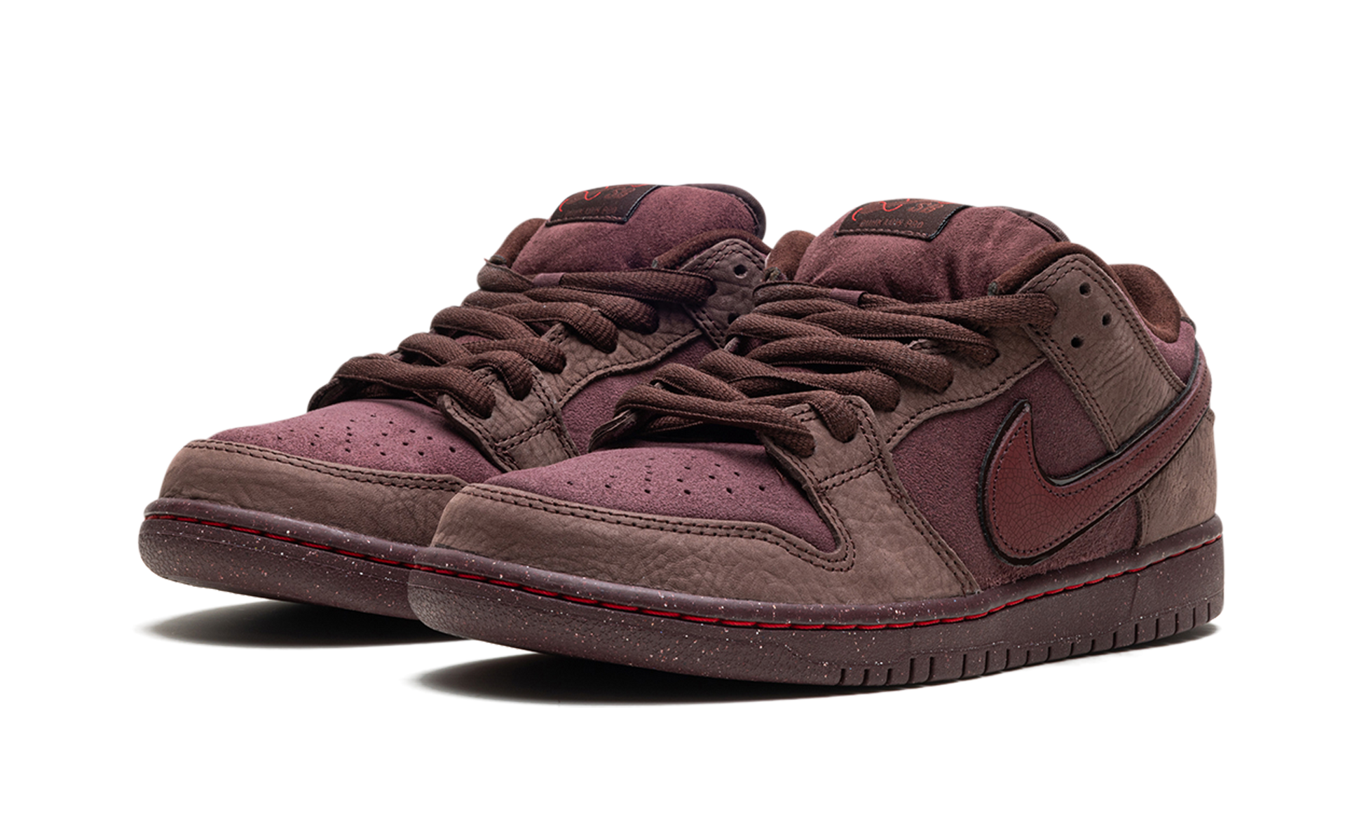 SB Dunk Low "City of Love"