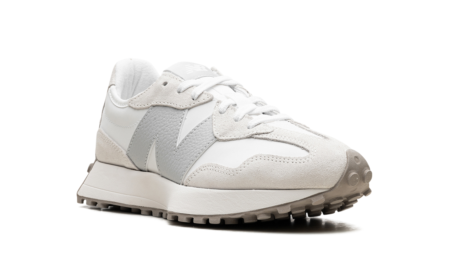 327 WMNS "Sea Salt Brighton Grey"