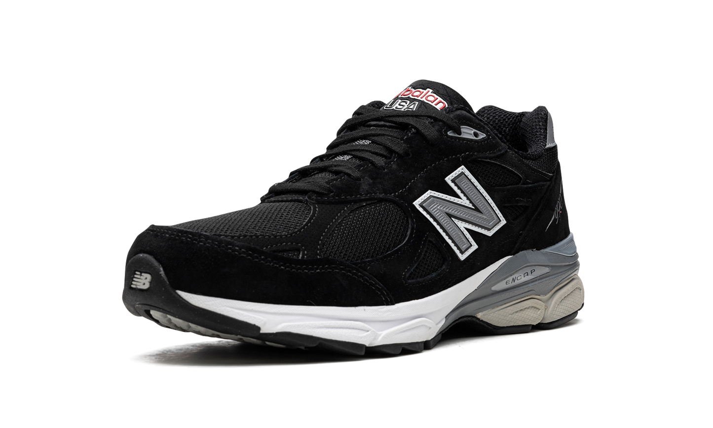 990v3 "Black / White"